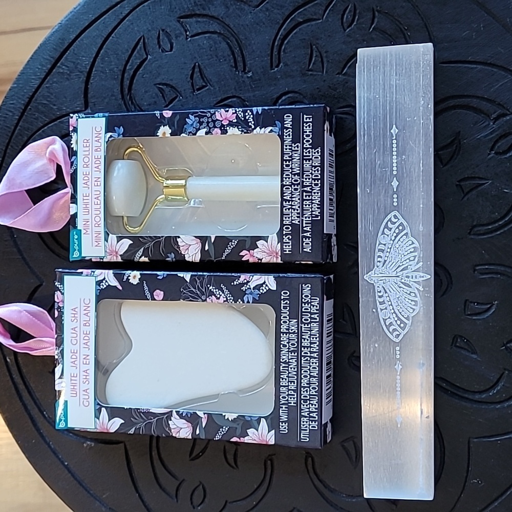 Selenite carved bar with white jade facial care bundle!